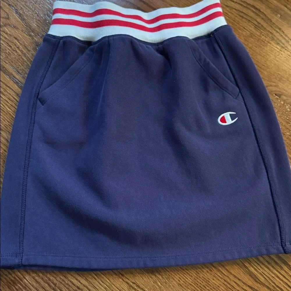Champion Reverse Weave terry sweatshirt skirt - size XS